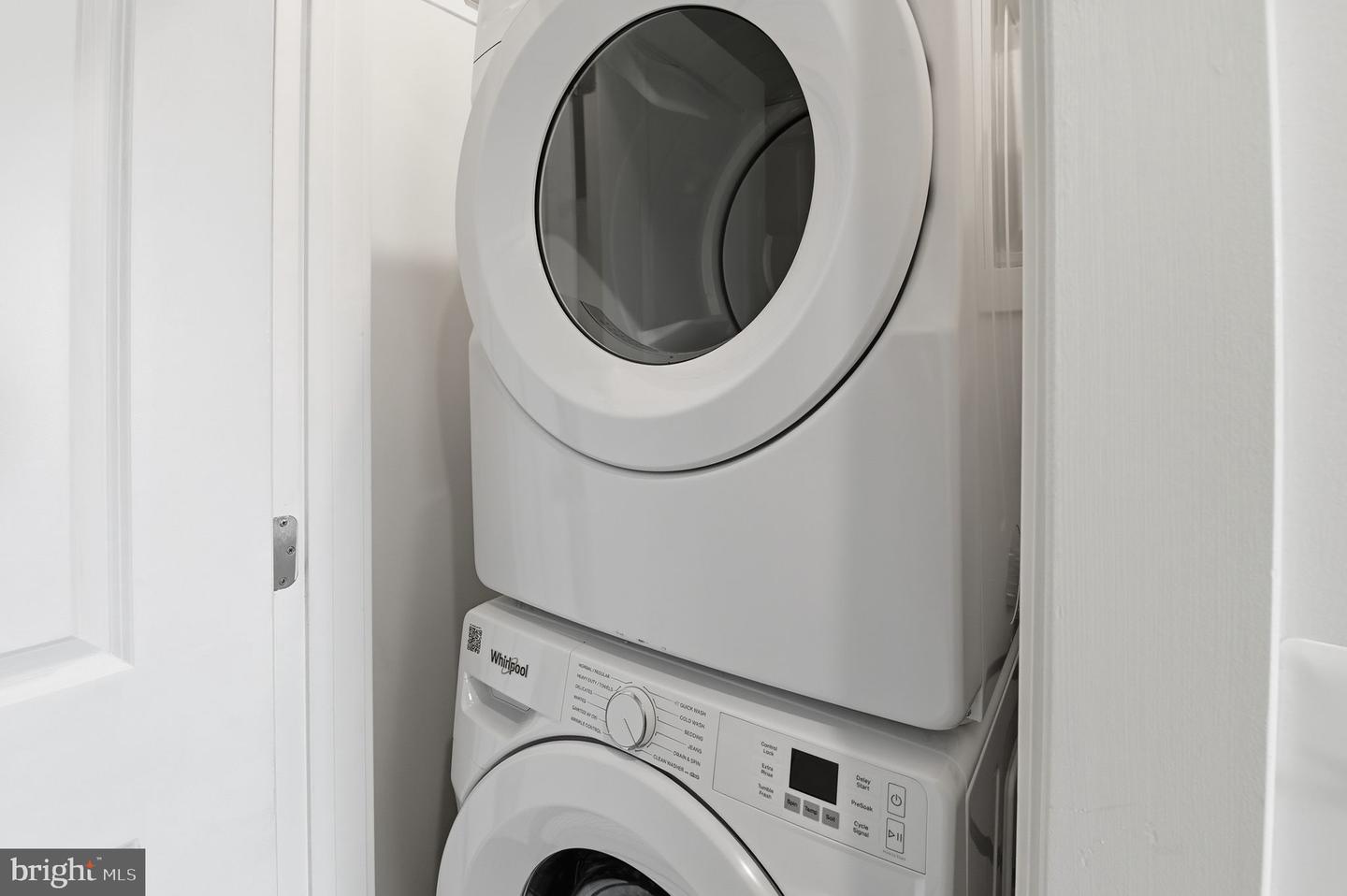 1490 MEADOWLARK GLEN RD, DUMFRIES, Virginia 22026, 4 Bedrooms Bedrooms, ,2 BathroomsBathrooms,Residential,For sale,1490 MEADOWLARK GLEN RD,VAPW2107438 MLS # VAPW2107438