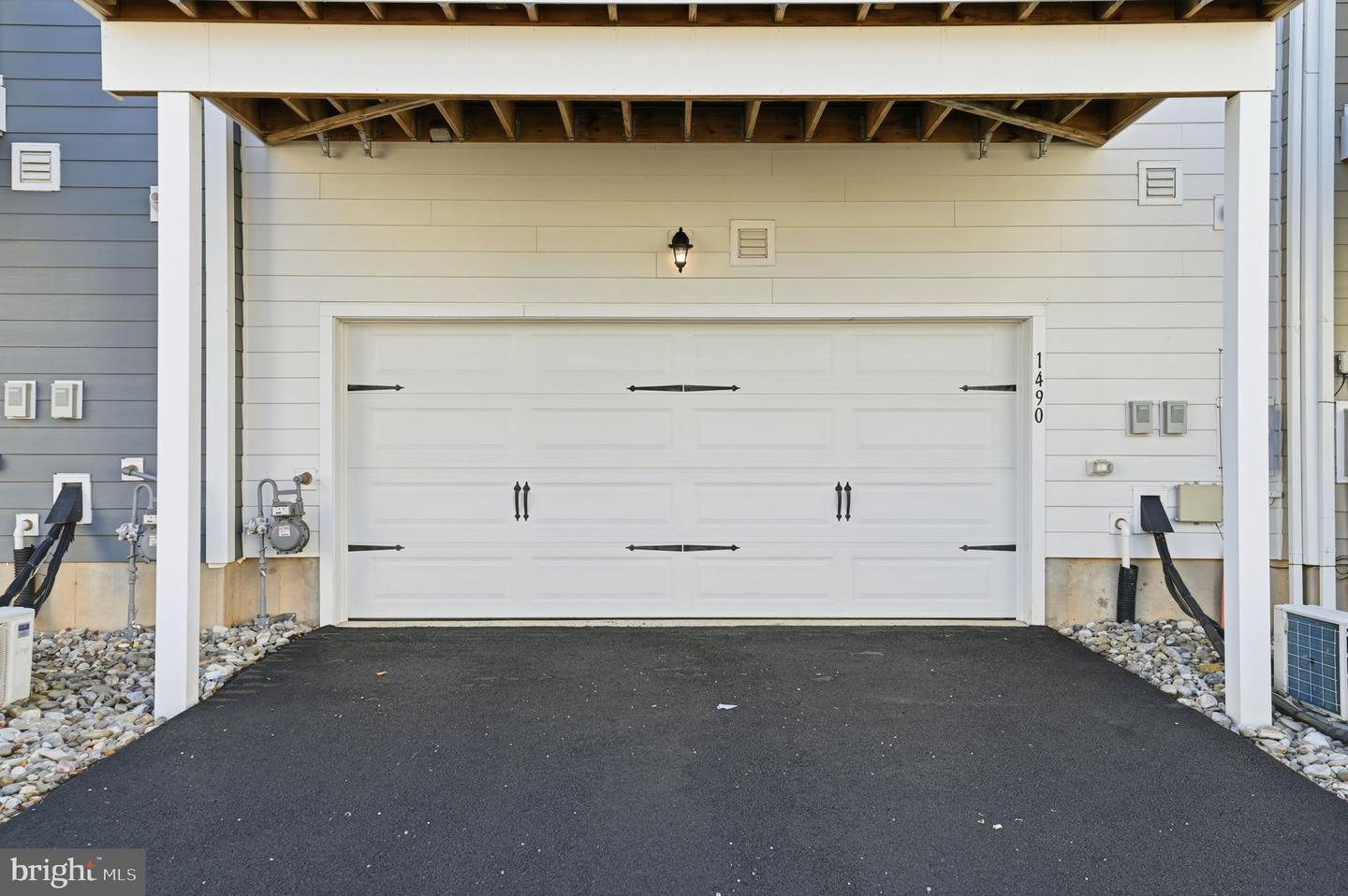 1490 MEADOWLARK GLEN RD, DUMFRIES, Virginia 22026, 4 Bedrooms Bedrooms, ,2 BathroomsBathrooms,Residential,For sale,1490 MEADOWLARK GLEN RD,VAPW2107438 MLS # VAPW2107438