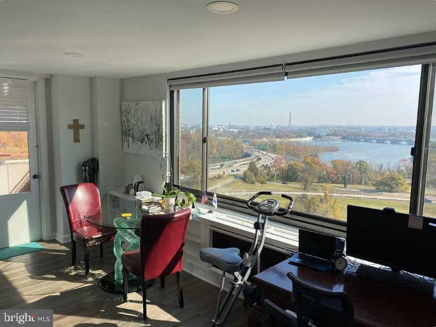 1011 ARLINGTON BLVD #1030, ARLINGTON, Virginia 22209, 1 Bedroom Bedrooms, ,1 BathroomBathrooms,Residential,For sale,1011 ARLINGTON BLVD #1030,VAAR2065862 MLS # VAAR2065862