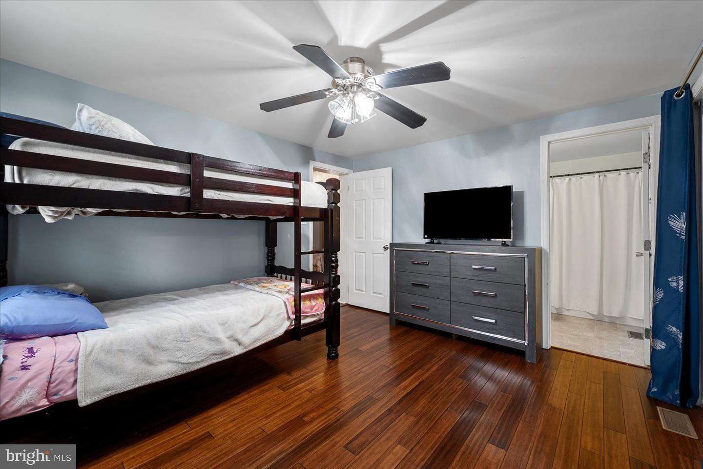 163 DENNY LN, WINCHESTER, Virginia 22603, 3 Bedrooms Bedrooms, ,2 BathroomsBathrooms,Residential,For sale,163 DENNY LN,VAFV2038058 MLS # VAFV2038058