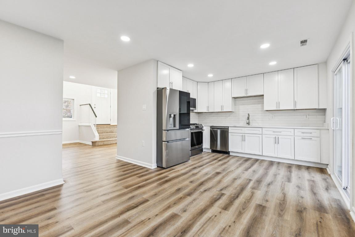 7398 BARBADOS LN, MANASSAS, Virginia 20109, 3 Bedrooms Bedrooms, ,2 BathroomsBathrooms,Residential,For sale,7398 BARBADOS LN,VAPW2107898 MLS # VAPW2107898