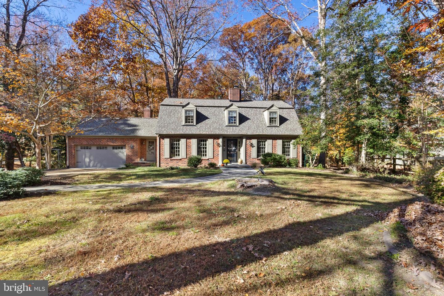 124 LAKE DR, WILLIAMSBURG, Virginia 23185, 4 Bedrooms Bedrooms, ,3 BathroomsBathrooms,Residential,For sale,124 LAKE DR,VAJC2000572 MLS # VAJC2000572