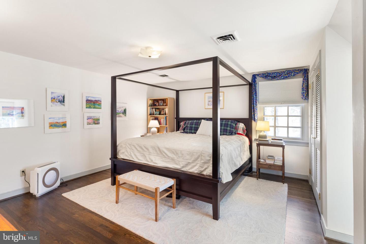 124 LAKE DR, WILLIAMSBURG, Virginia 23185, 4 Bedrooms Bedrooms, ,3 BathroomsBathrooms,Residential,For sale,124 LAKE DR,VAJC2000572 MLS # VAJC2000572