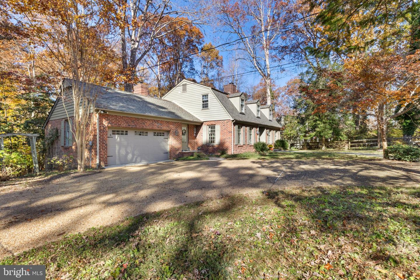 124 LAKE DR, WILLIAMSBURG, Virginia 23185, 4 Bedrooms Bedrooms, ,3 BathroomsBathrooms,Residential,For sale,124 LAKE DR,VAJC2000572 MLS # VAJC2000572