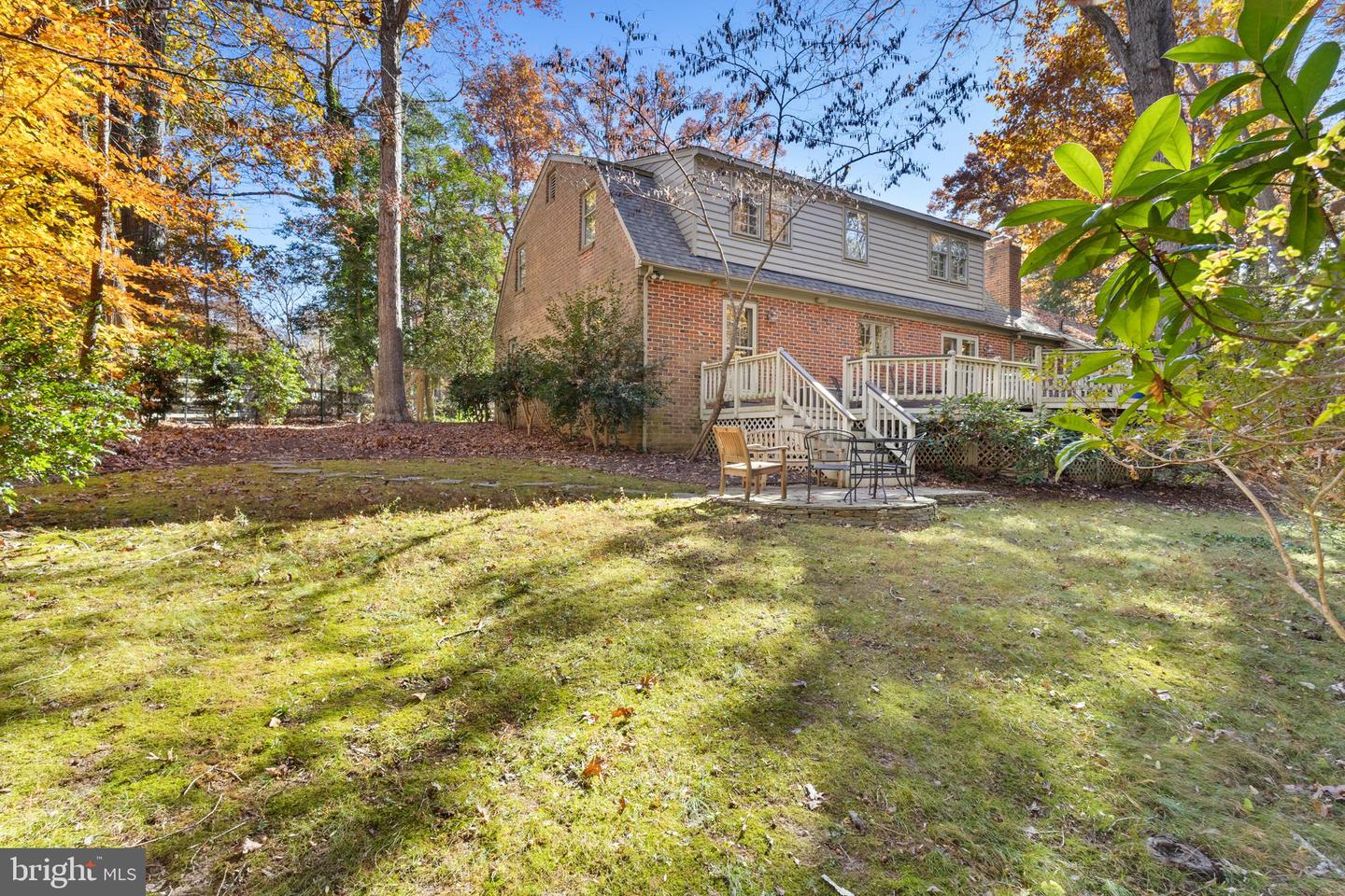 124 LAKE DR, WILLIAMSBURG, Virginia 23185, 4 Bedrooms Bedrooms, ,3 BathroomsBathrooms,Residential,For sale,124 LAKE DR,VAJC2000572 MLS # VAJC2000572