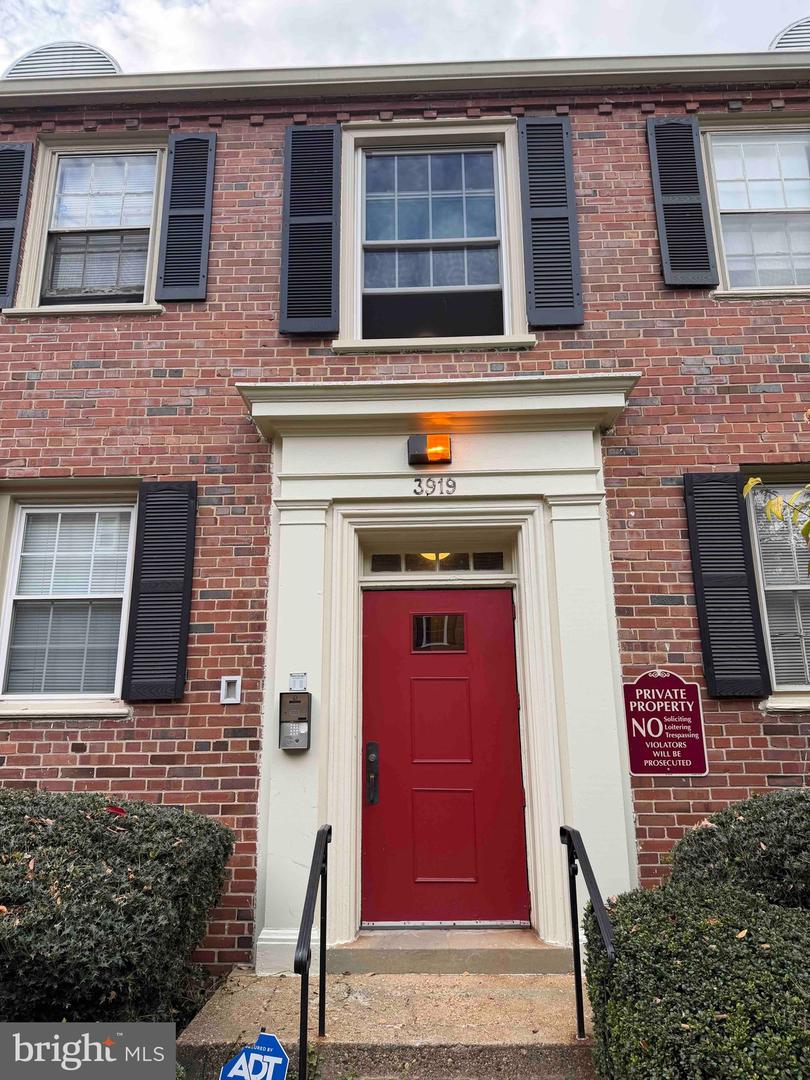 3919 PENNSYLVANIA AVE SE #101, WASHINGTON, District Of Columbia 20020, 1 Bedroom Bedrooms, ,1 BathroomBathrooms,Residential,For sale,3919 PENNSYLVANIA AVE SE #101,DCDC2232180 MLS # DCDC2232180 3919 PENNSYLVANIA AVE SE #101, WASHINGTON, District Of Columbia 20020, 1 Bedroom Bedrooms, ,1 BathroomBathrooms,Residential,For sale,3919 PENNSYLVANIA AVE SE #101,DCDC2232180 MLS # DCDC2232180