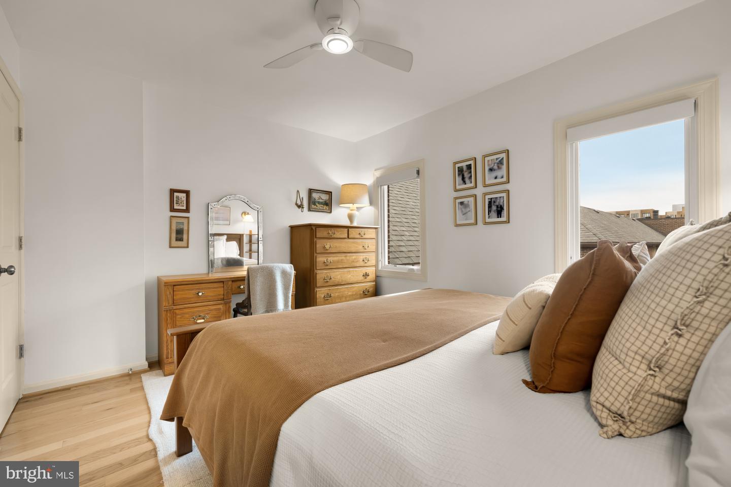 1715 15TH ST NW #41, WASHINGTON, District Of Columbia 20009, 2 Bedrooms Bedrooms, ,1 BathroomBathrooms,Residential,For sale,1715 15TH ST NW #41,DCDC2232186 MLS # DCDC2232186 1715 15TH ST NW #41, WASHINGTON, District Of Columbia 20009, 2 Bedrooms Bedrooms, ,1 BathroomBathrooms,Residential,For sale,1715 15TH ST NW #41,DCDC2232186 MLS # DCDC2232186