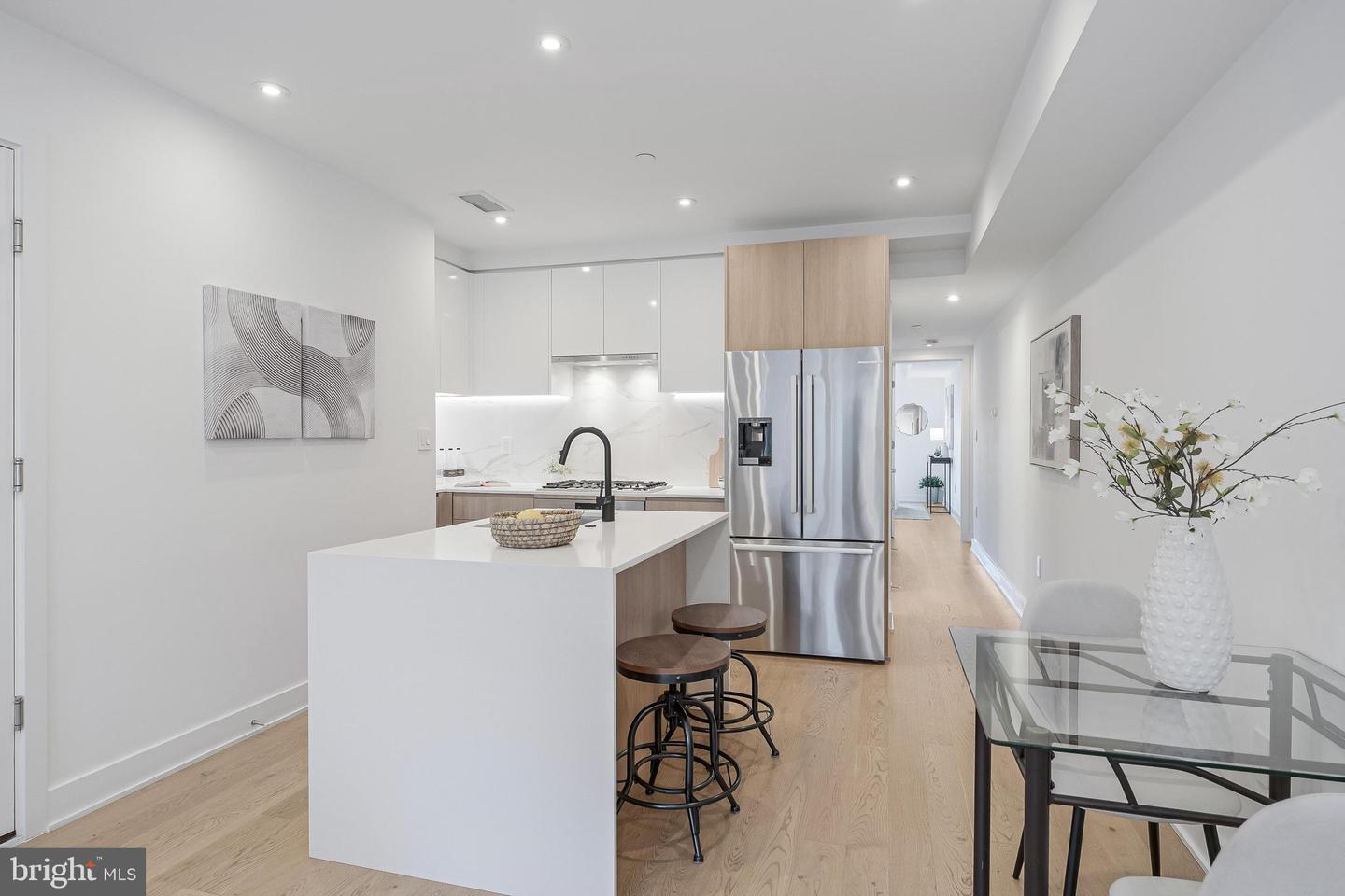 4017 DAVIS PL NW #6, WASHINGTON, District Of Columbia 20007, 2 Bedrooms Bedrooms, ,1 BathroomBathrooms,Residential,For sale,4017 DAVIS PL NW #6,DCDC2232190 MLS # DCDC2232190 4017 DAVIS PL NW #6, WASHINGTON, District Of Columbia 20007, 2 Bedrooms Bedrooms, ,1 BathroomBathrooms,Residential,For sale,4017 DAVIS PL NW #6,DCDC2232190 MLS # DCDC2232190