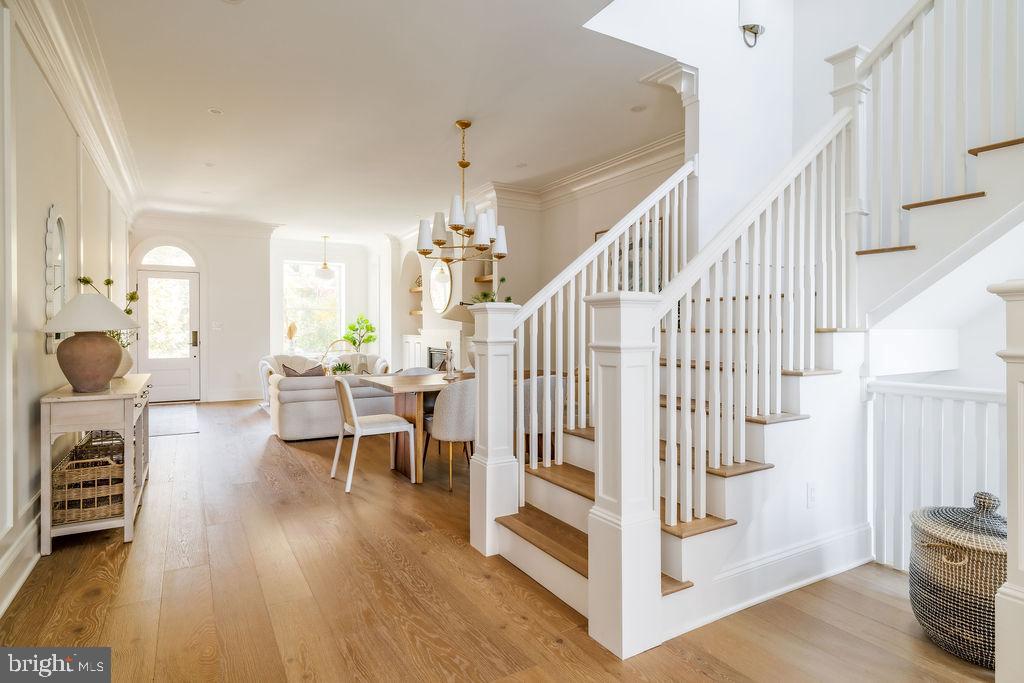 2460 ONTARIO RD NW, WASHINGTON, District Of Columbia 20009, 5 Bedrooms Bedrooms, ,4 BathroomsBathrooms,Residential,For sale,2460 ONTARIO RD NW,DCDC2232192 MLS # DCDC2232192