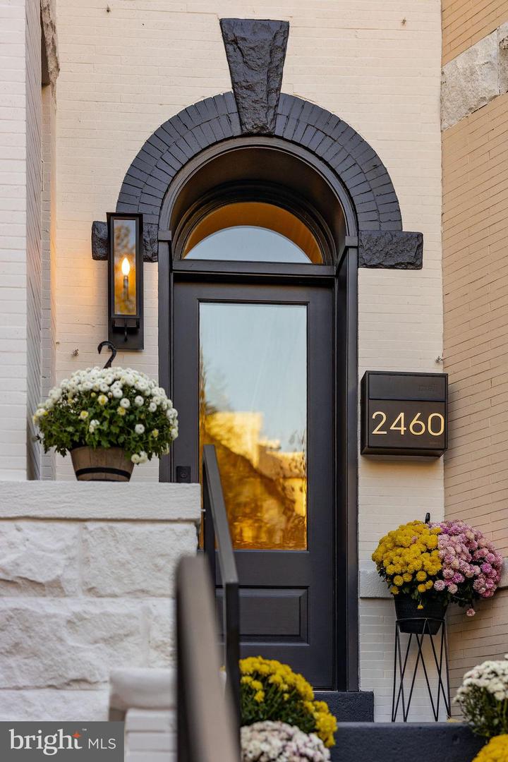 2460 ONTARIO RD NW, WASHINGTON, District Of Columbia 20009, 5 Bedrooms Bedrooms, ,4 BathroomsBathrooms,Residential,For sale,2460 ONTARIO RD NW,DCDC2232192 MLS # DCDC2232192