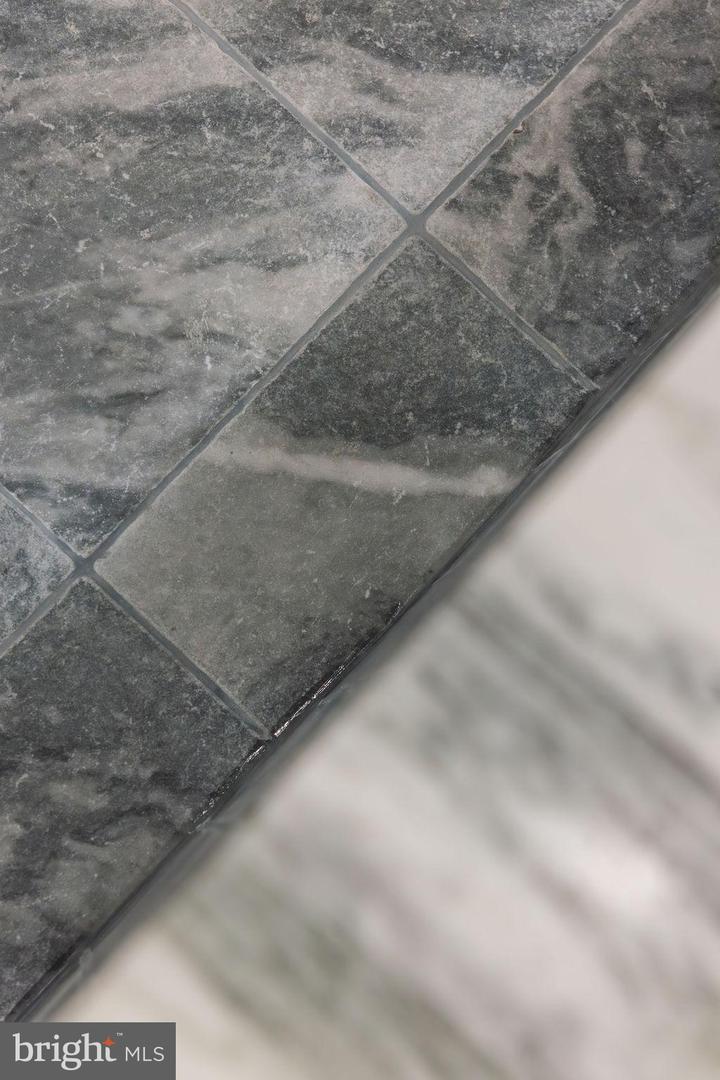 2460 ONTARIO RD NW, WASHINGTON, District Of Columbia 20009, 5 Bedrooms Bedrooms, ,4 BathroomsBathrooms,Residential,For sale,2460 ONTARIO RD NW,DCDC2232192 MLS # DCDC2232192