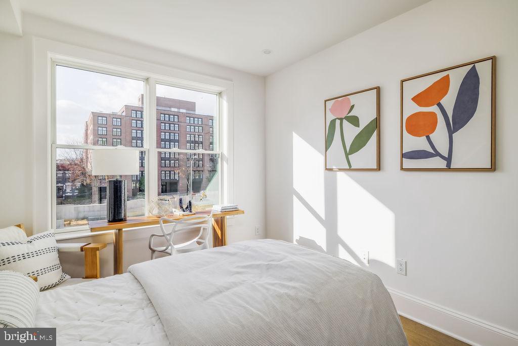 2460 ONTARIO RD NW, WASHINGTON, District Of Columbia 20009, 5 Bedrooms Bedrooms, ,4 BathroomsBathrooms,Residential,For sale,2460 ONTARIO RD NW,DCDC2232192 MLS # DCDC2232192