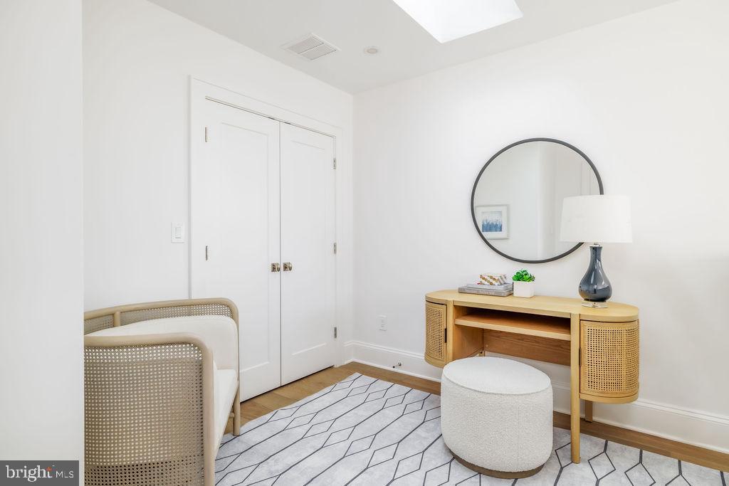 2460 ONTARIO RD NW, WASHINGTON, District Of Columbia 20009, 5 Bedrooms Bedrooms, ,4 BathroomsBathrooms,Residential,For sale,2460 ONTARIO RD NW,DCDC2232192 MLS # DCDC2232192