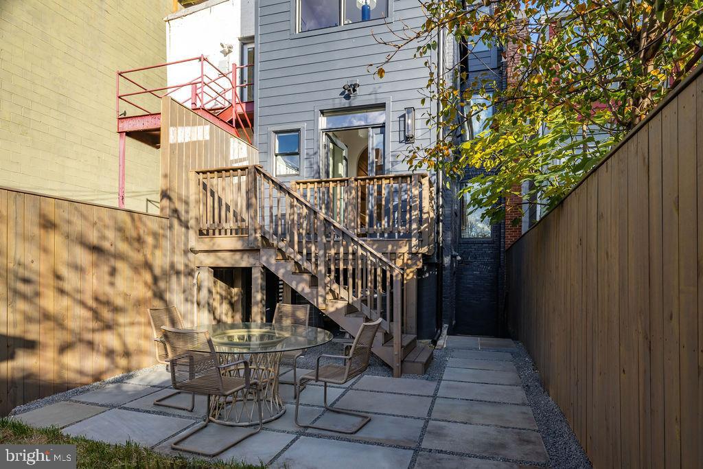 2460 ONTARIO RD NW, WASHINGTON, District Of Columbia 20009, 5 Bedrooms Bedrooms, ,4 BathroomsBathrooms,Residential,For sale,2460 ONTARIO RD NW,DCDC2232192 MLS # DCDC2232192