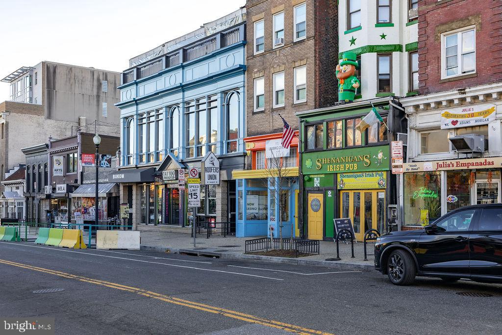 2460 ONTARIO RD NW, WASHINGTON, District Of Columbia 20009, 5 Bedrooms Bedrooms, ,4 BathroomsBathrooms,Residential,For sale,2460 ONTARIO RD NW,DCDC2232192 MLS # DCDC2232192