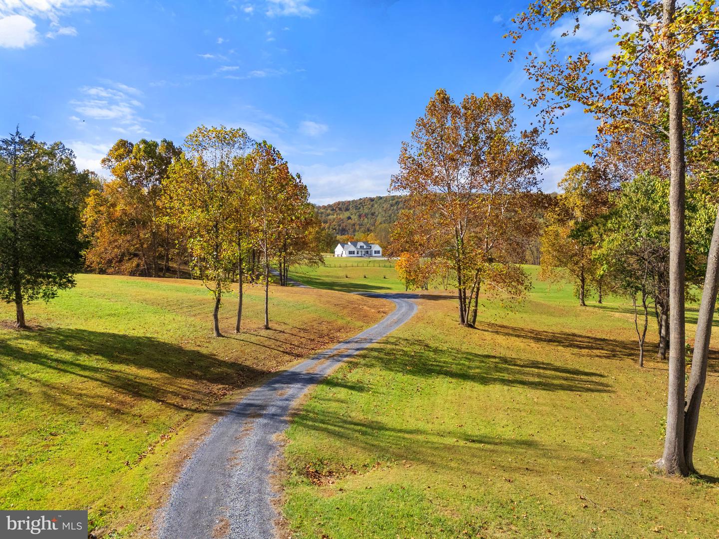 4050 CARRINGTON, DELAPLANE, Virginia 20144, 4 Bedrooms Bedrooms, ,2 BathroomsBathrooms,Residential,For sale,4050 CARRINGTON,VAFQ2019690 MLS # VAFQ2019690