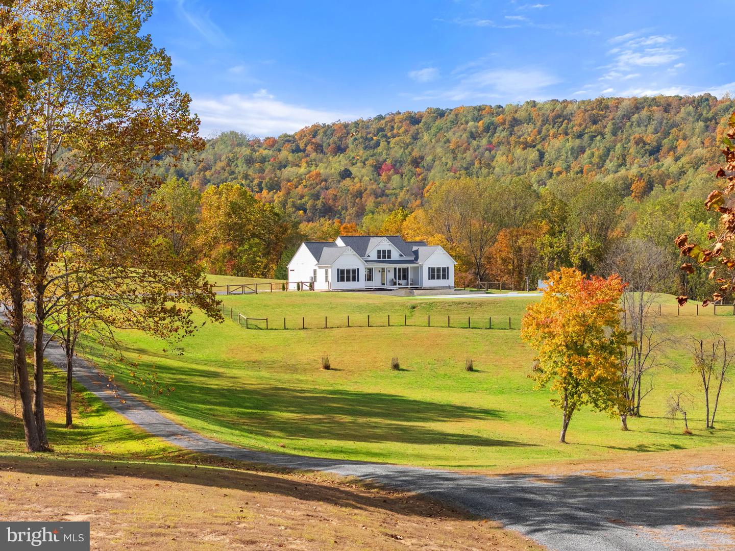 4050 CARRINGTON, DELAPLANE, Virginia 20144, 4 Bedrooms Bedrooms, ,2 BathroomsBathrooms,Residential,For sale,4050 CARRINGTON,VAFQ2019690 MLS # VAFQ2019690