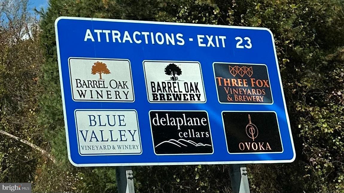 4050 CARRINGTON, DELAPLANE, Virginia 20144, 4 Bedrooms Bedrooms, ,2 BathroomsBathrooms,Residential,For sale,4050 CARRINGTON,VAFQ2019690 MLS # VAFQ2019690