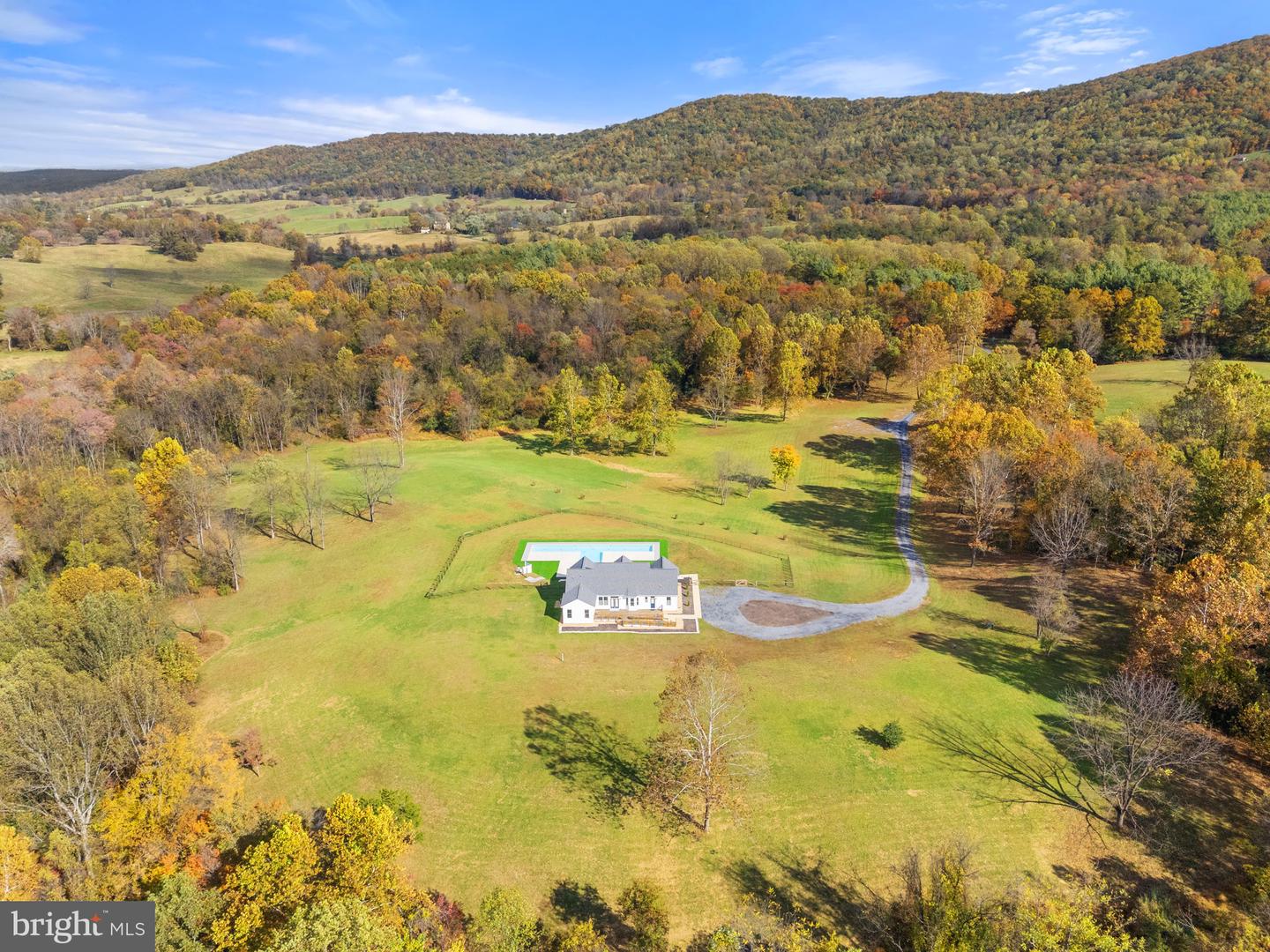 4050 CARRINGTON, DELAPLANE, Virginia 20144, 4 Bedrooms Bedrooms, ,2 BathroomsBathrooms,Residential,For sale,4050 CARRINGTON,VAFQ2019690 MLS # VAFQ2019690