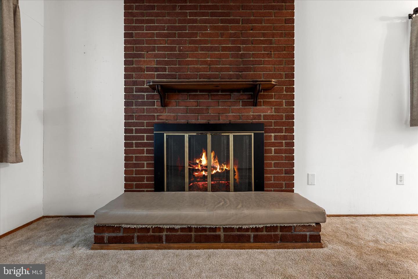 13719 KNOWLES ST, WOODBRIDGE, Virginia 22191, 3 Bedrooms Bedrooms, ,2 BathroomsBathrooms,Residential,For sale,13719 KNOWLES ST,VAPW2107908 MLS # VAPW2107908