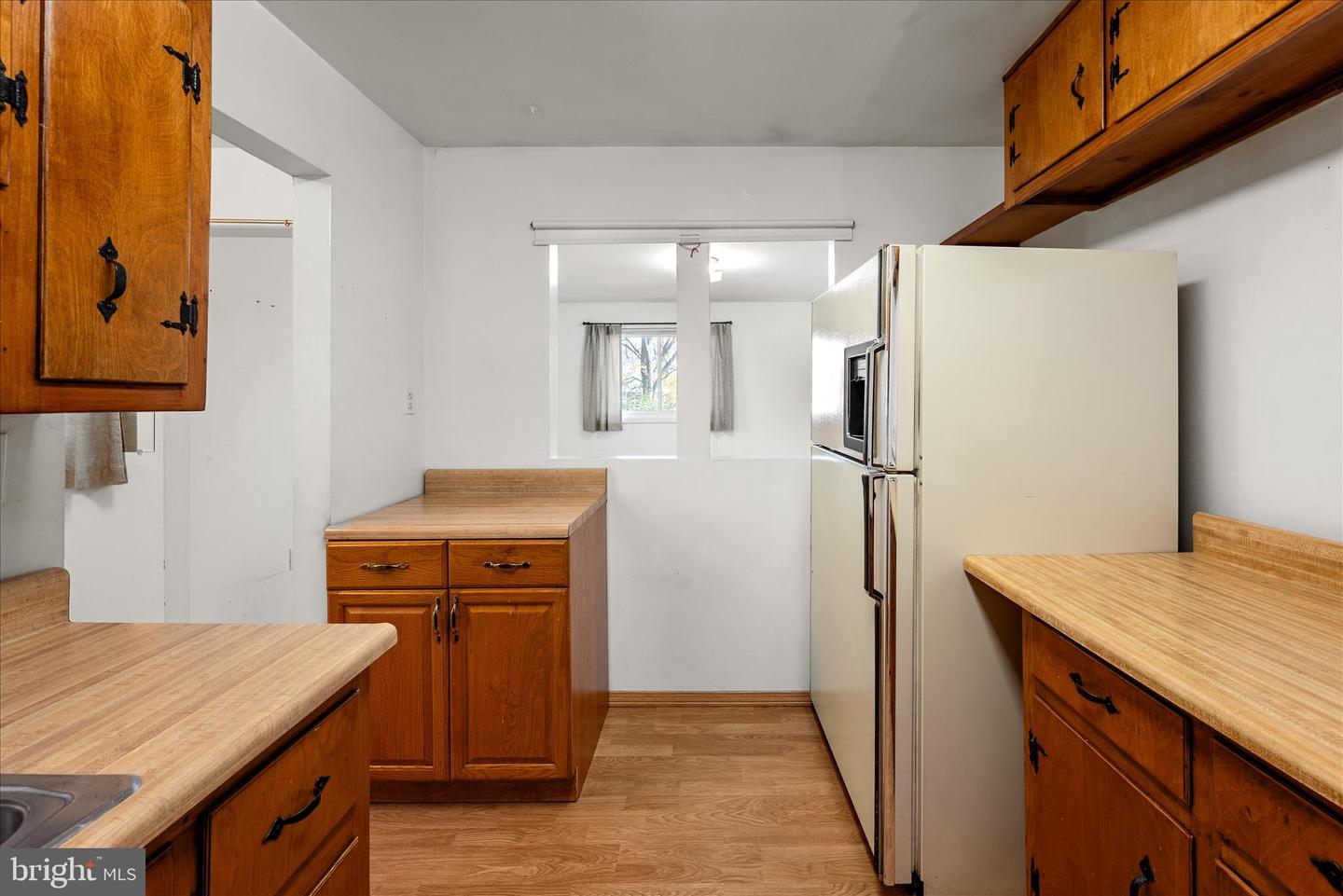 13719 KNOWLES ST, WOODBRIDGE, Virginia 22191, 3 Bedrooms Bedrooms, ,2 BathroomsBathrooms,Residential,For sale,13719 KNOWLES ST,VAPW2107908 MLS # VAPW2107908