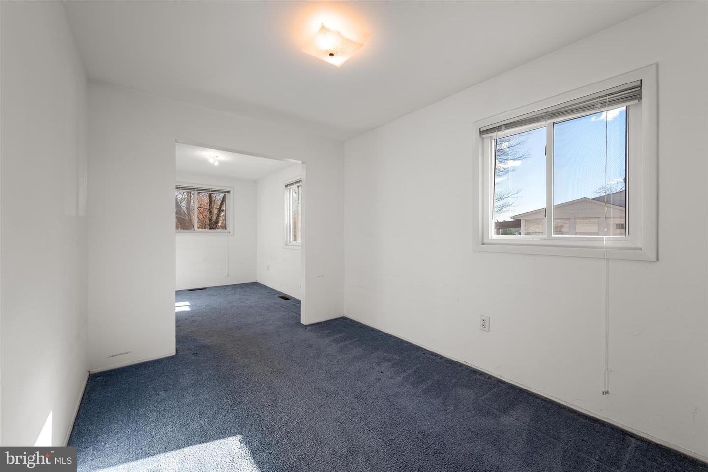 13719 KNOWLES ST, WOODBRIDGE, Virginia 22191, 3 Bedrooms Bedrooms, ,2 BathroomsBathrooms,Residential,For sale,13719 KNOWLES ST,VAPW2107908 MLS # VAPW2107908