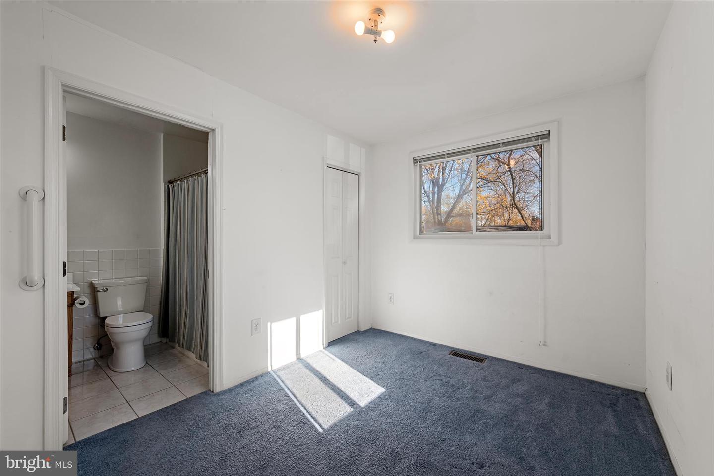 13719 KNOWLES ST, WOODBRIDGE, Virginia 22191, 3 Bedrooms Bedrooms, ,2 BathroomsBathrooms,Residential,For sale,13719 KNOWLES ST,VAPW2107908 MLS # VAPW2107908