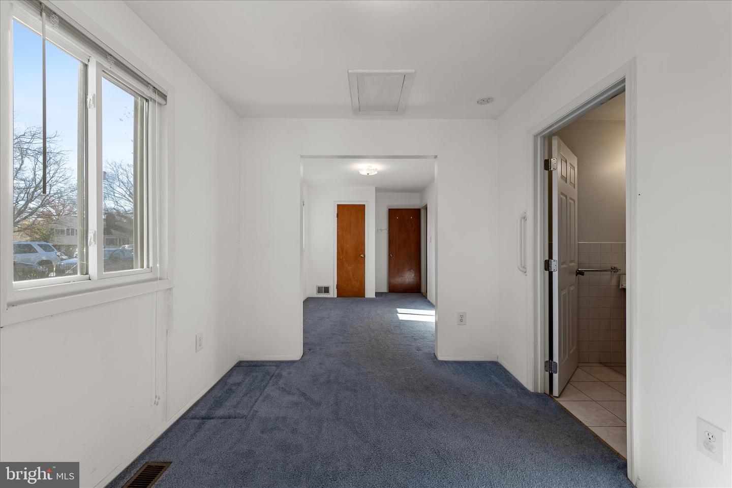 13719 KNOWLES ST, WOODBRIDGE, Virginia 22191, 3 Bedrooms Bedrooms, ,2 BathroomsBathrooms,Residential,For sale,13719 KNOWLES ST,VAPW2107908 MLS # VAPW2107908