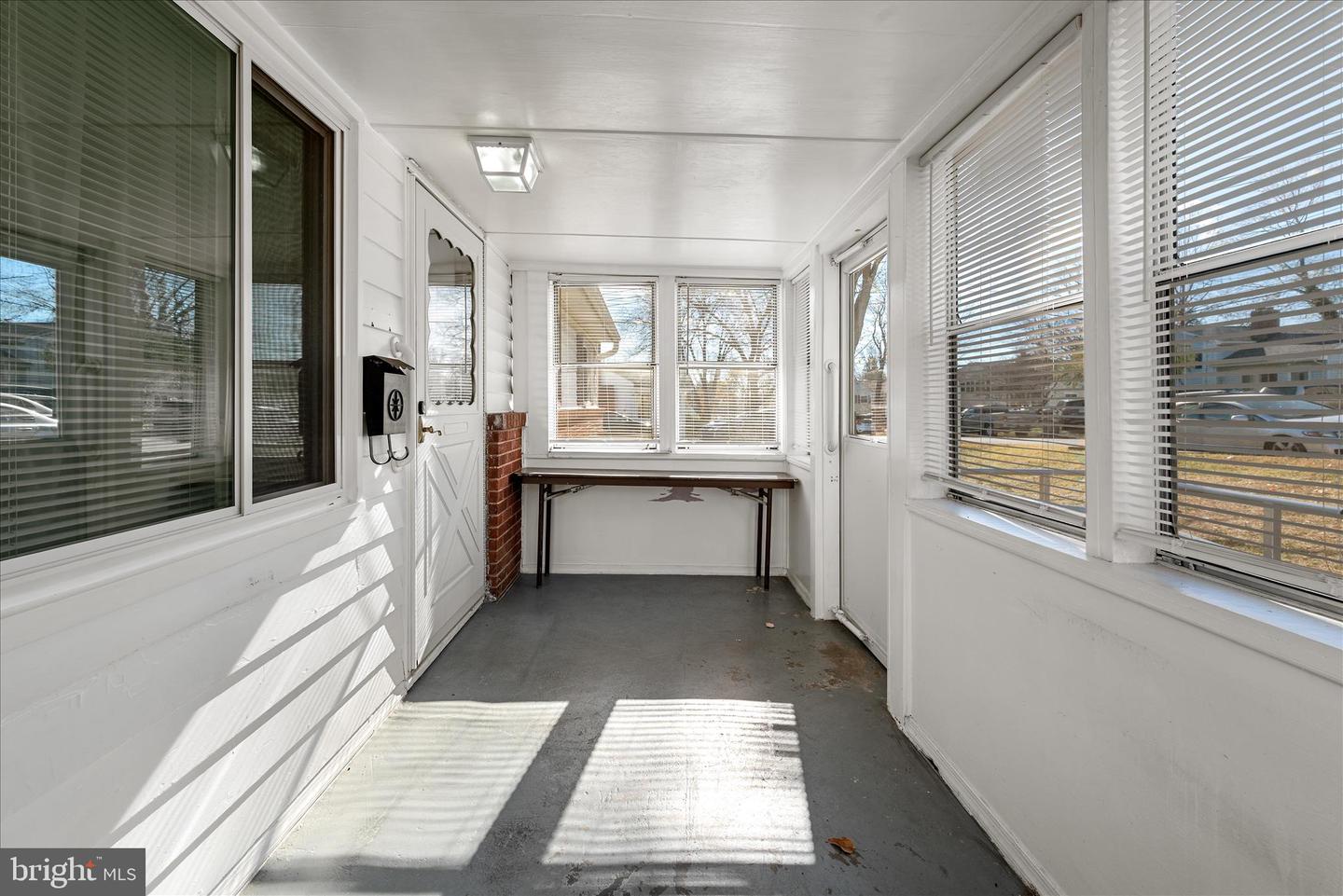 13719 KNOWLES ST, WOODBRIDGE, Virginia 22191, 3 Bedrooms Bedrooms, ,2 BathroomsBathrooms,Residential,For sale,13719 KNOWLES ST,VAPW2107908 MLS # VAPW2107908