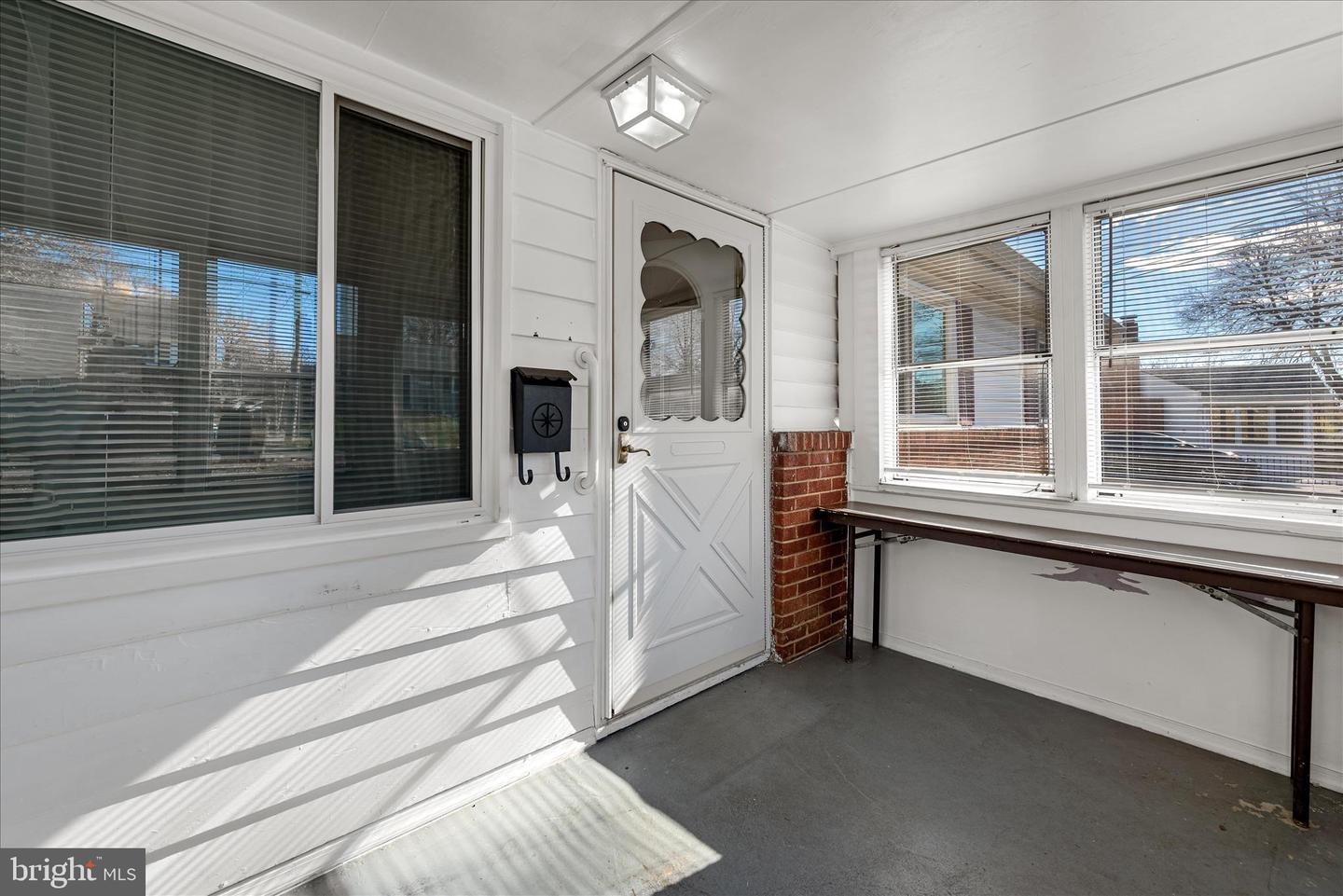 13719 KNOWLES ST, WOODBRIDGE, Virginia 22191, 3 Bedrooms Bedrooms, ,2 BathroomsBathrooms,Residential,For sale,13719 KNOWLES ST,VAPW2107908 MLS # VAPW2107908