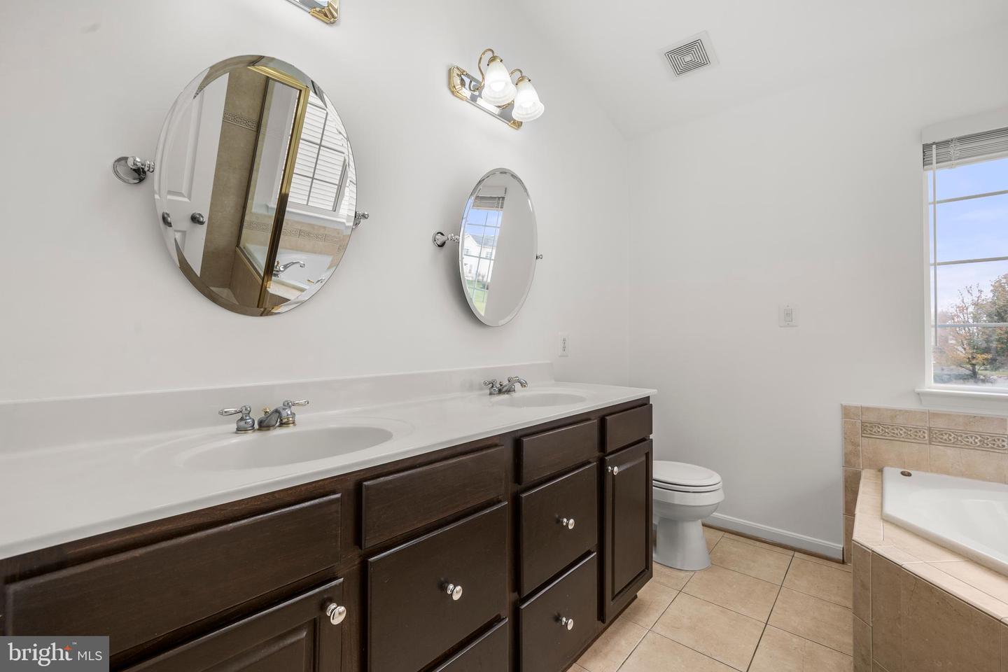 208 E ALPINE DR SE, LEESBURG, Virginia 20175, 4 Bedrooms Bedrooms, ,3 BathroomsBathrooms,Residential,For sale,208 E ALPINE DR SE,VALO2111296 MLS # VALO2111296 208 E ALPINE DR SE, LEESBURG, Virginia 20175, 4 Bedrooms Bedrooms, ,3 BathroomsBathrooms,Residential,For sale,208 E ALPINE DR SE,VALO2111296 MLS # VALO2111296