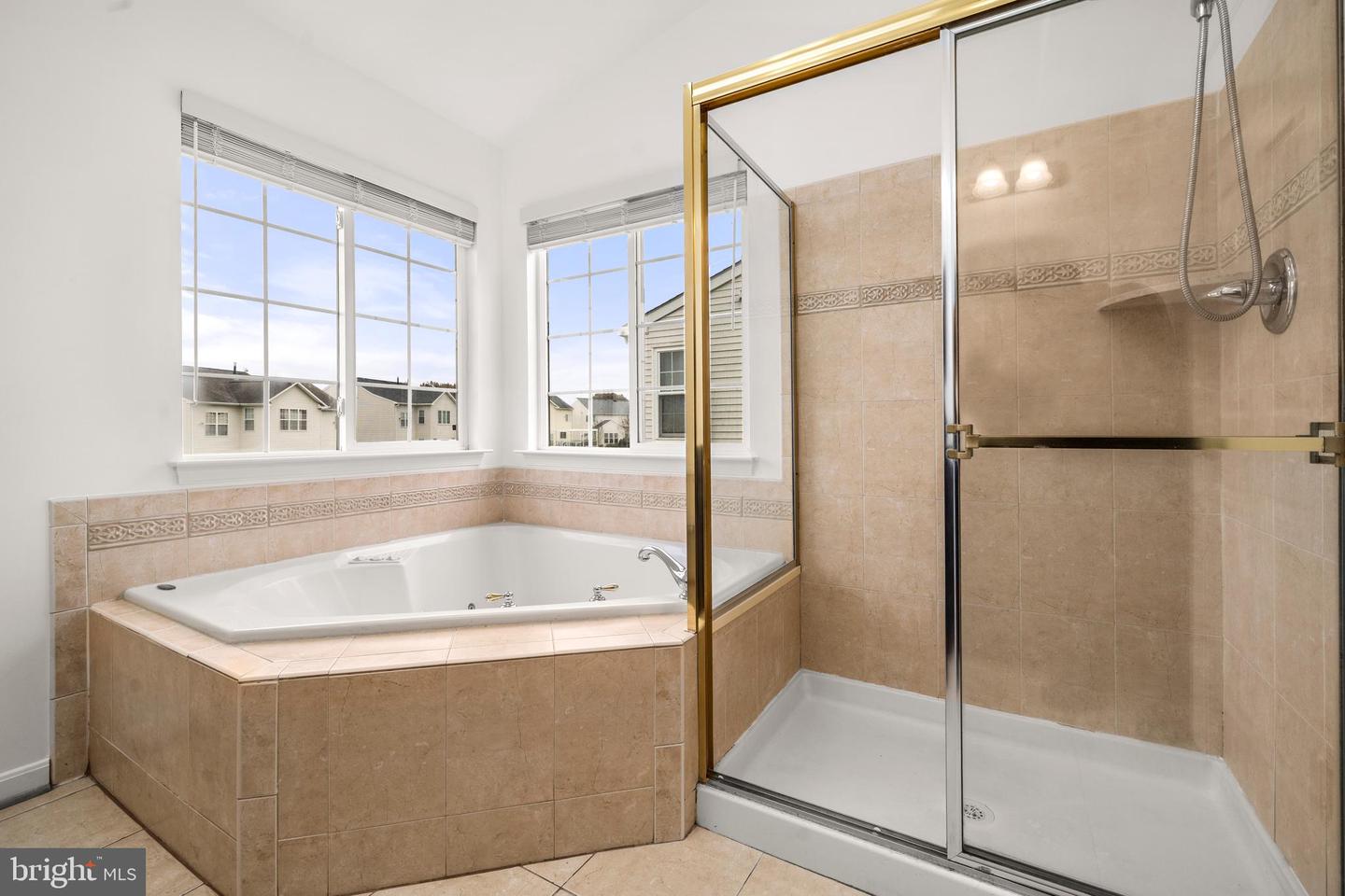 208 E ALPINE DR SE, LEESBURG, Virginia 20175, 4 Bedrooms Bedrooms, ,3 BathroomsBathrooms,Residential,For sale,208 E ALPINE DR SE,VALO2111296 MLS # VALO2111296 208 E ALPINE DR SE, LEESBURG, Virginia 20175, 4 Bedrooms Bedrooms, ,3 BathroomsBathrooms,Residential,For sale,208 E ALPINE DR SE,VALO2111296 MLS # VALO2111296