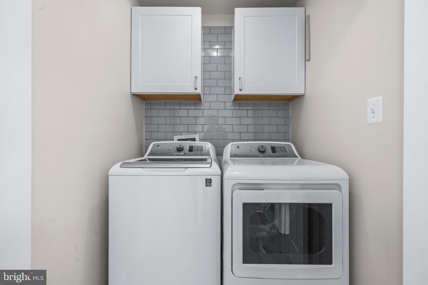 208 E ALPINE DR SE, LEESBURG, Virginia 20175, 4 Bedrooms Bedrooms, ,3 BathroomsBathrooms,Residential,For sale,208 E ALPINE DR SE,VALO2111296 MLS # VALO2111296 208 E ALPINE DR SE, LEESBURG, Virginia 20175, 4 Bedrooms Bedrooms, ,3 BathroomsBathrooms,Residential,For sale,208 E ALPINE DR SE,VALO2111296 MLS # VALO2111296