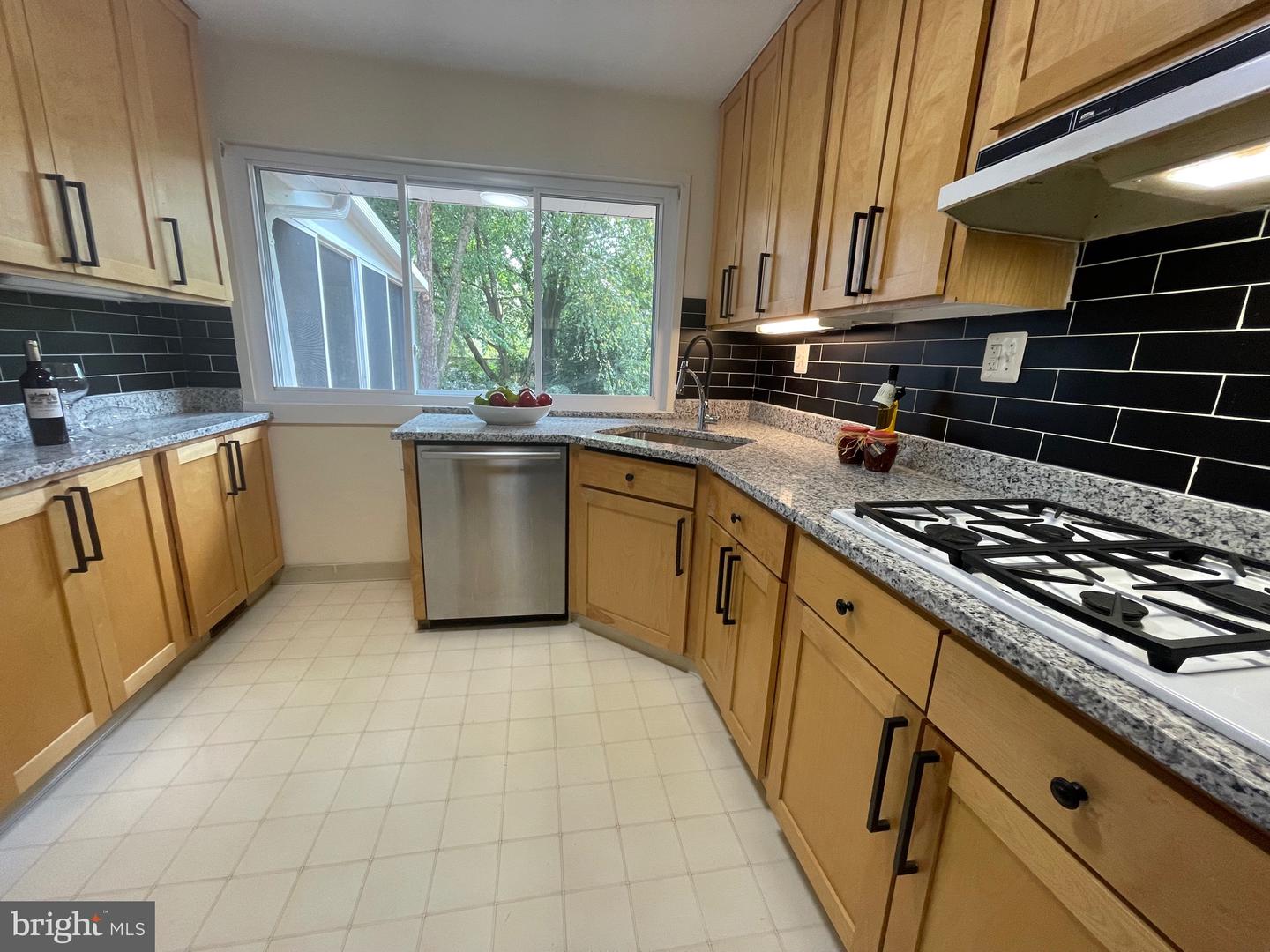 3111 MARL PAT DR, ALEXANDRIA, Virginia 22310, 4 Bedrooms Bedrooms, ,3 BathroomsBathrooms,Residential,For sale,3111 MARL PAT DR,VAFX2279582 MLS # VAFX2279582