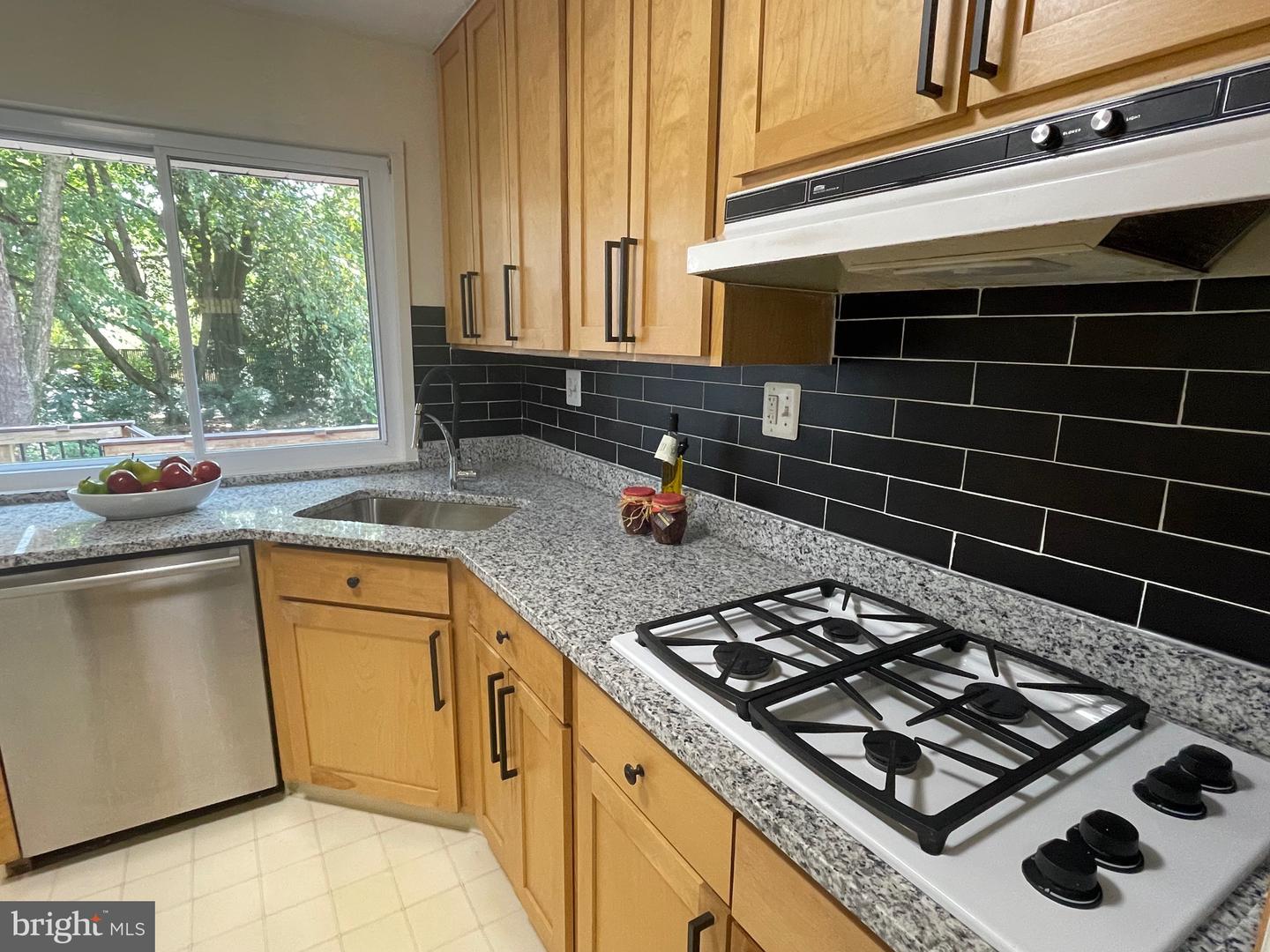 3111 MARL PAT DR, ALEXANDRIA, Virginia 22310, 4 Bedrooms Bedrooms, ,3 BathroomsBathrooms,Residential,For sale,3111 MARL PAT DR,VAFX2279582 MLS # VAFX2279582