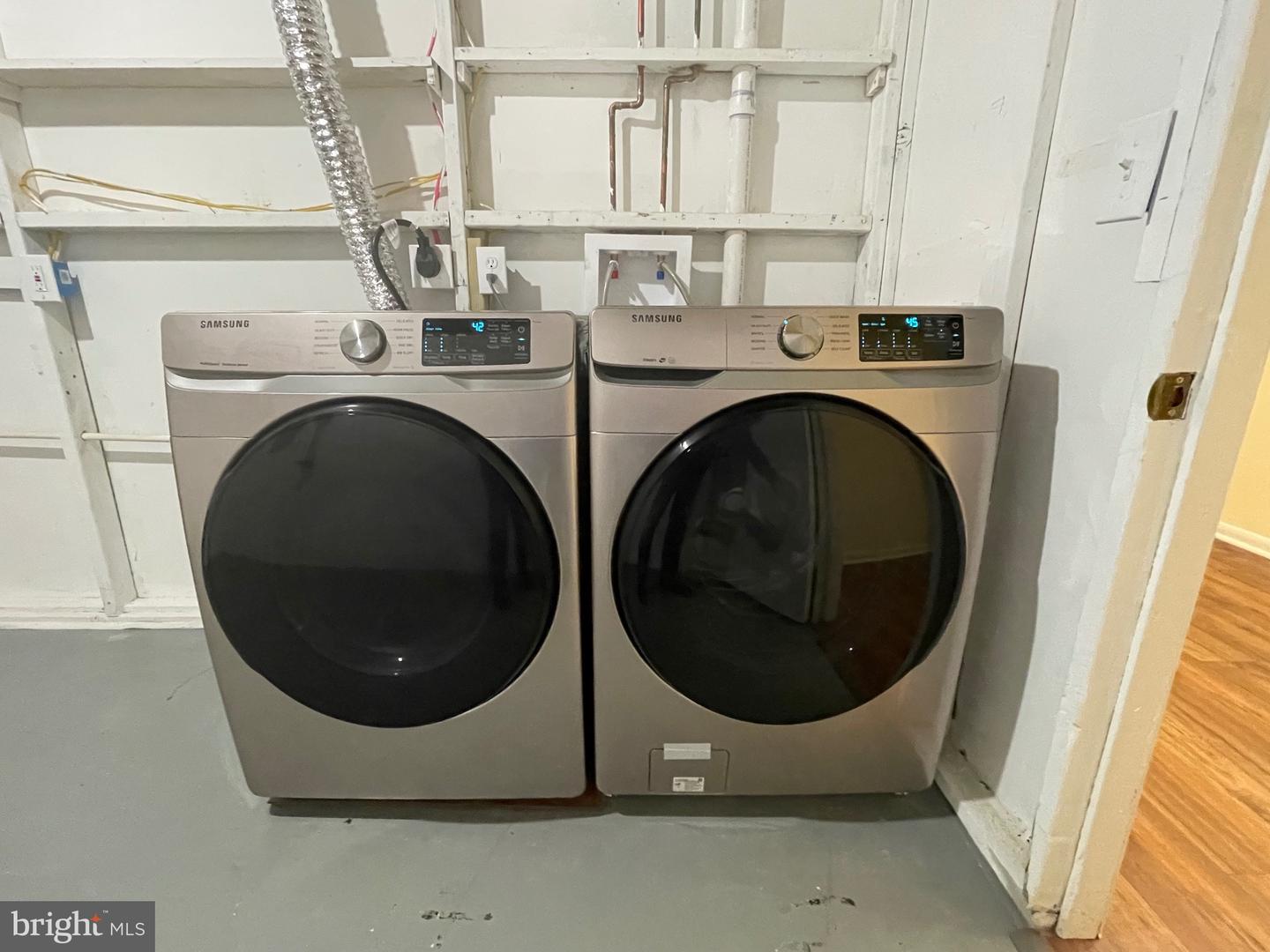 3111 MARL PAT DR, ALEXANDRIA, Virginia 22310, 4 Bedrooms Bedrooms, ,3 BathroomsBathrooms,Residential,For sale,3111 MARL PAT DR,VAFX2279582 MLS # VAFX2279582