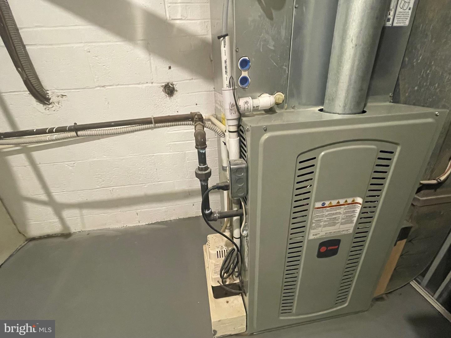 3111 MARL PAT DR, ALEXANDRIA, Virginia 22310, 4 Bedrooms Bedrooms, ,3 BathroomsBathrooms,Residential,For sale,3111 MARL PAT DR,VAFX2279582 MLS # VAFX2279582