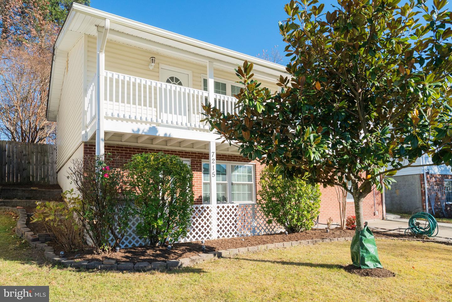 7215 BEVERLY PARK DR, SPRINGFIELD, Virginia 22150, 5 Bedrooms Bedrooms, ,3 BathroomsBathrooms,Residential,For sale,7215 BEVERLY PARK DR,VAFX2279586 MLS # VAFX2279586