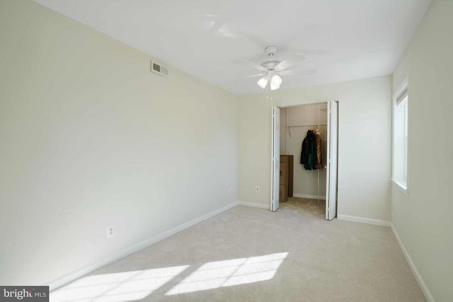 7215 BEVERLY PARK DR, SPRINGFIELD, Virginia 22150, 5 Bedrooms Bedrooms, ,3 BathroomsBathrooms,Residential,For sale,7215 BEVERLY PARK DR,VAFX2279586 MLS # VAFX2279586