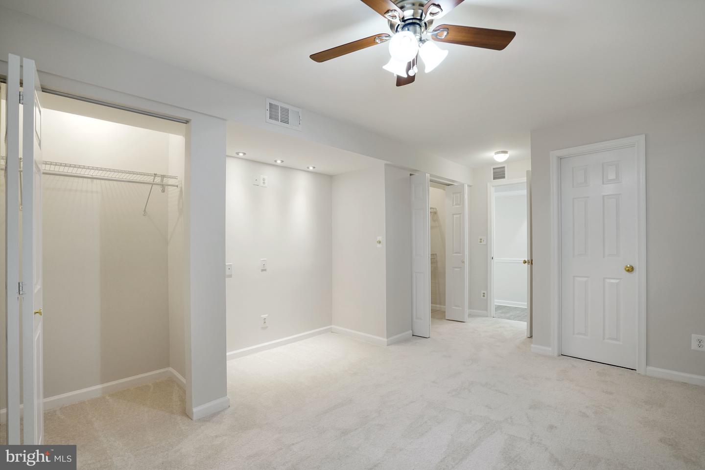 7215 BEVERLY PARK DR, SPRINGFIELD, Virginia 22150, 5 Bedrooms Bedrooms, ,3 BathroomsBathrooms,Residential,For sale,7215 BEVERLY PARK DR,VAFX2279586 MLS # VAFX2279586