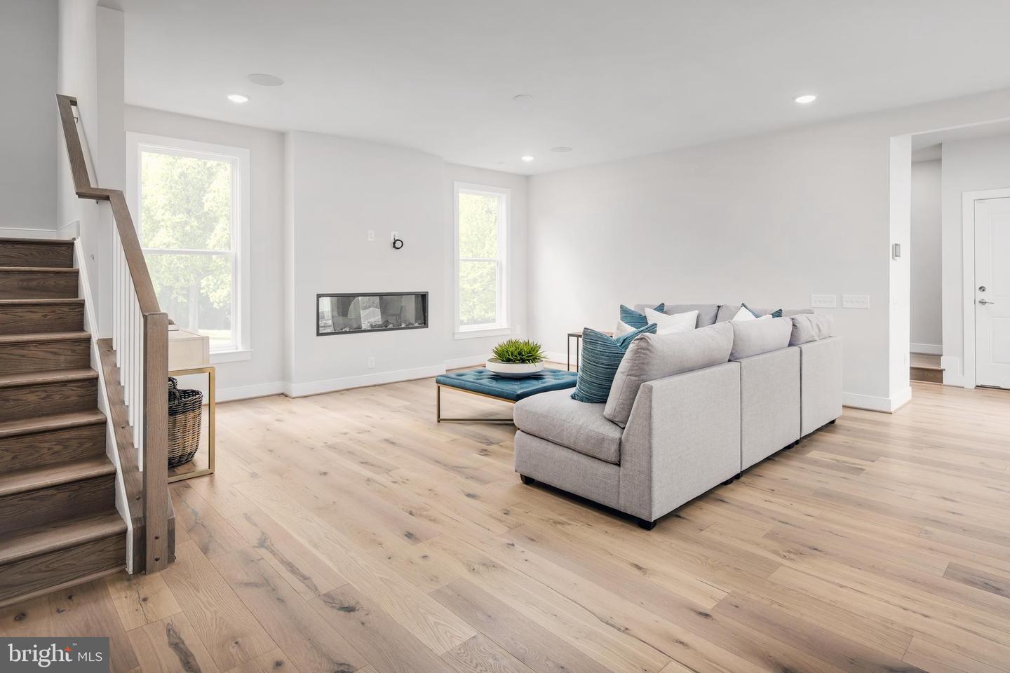 18444 SUGAR SNAP CIR, LEESBURG, Virginia 20176, 5 Bedrooms Bedrooms, ,4 BathroomsBathrooms,Residential,For sale,18444 SUGAR SNAP CIR,VALO2111316 MLS # VALO2111316 18444 SUGAR SNAP CIR, LEESBURG, Virginia 20176, 5 Bedrooms Bedrooms, ,4 BathroomsBathrooms,Residential,For sale,18444 SUGAR SNAP CIR,VALO2111316 MLS # VALO2111316