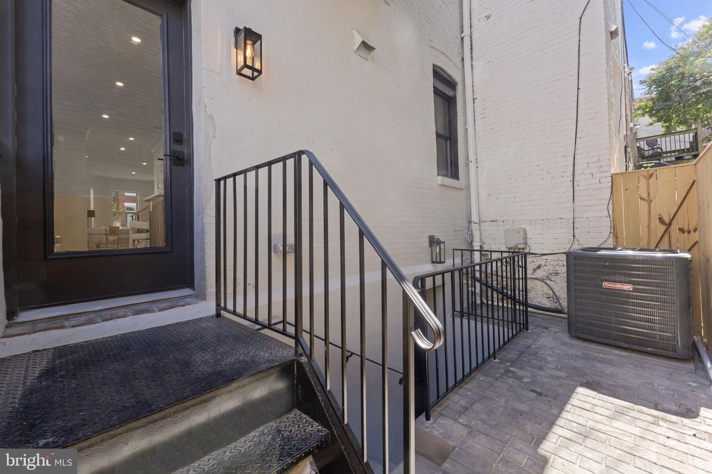 600 U ST NW, WASHINGTON, District Of Columbia 20001, 4 Bedrooms Bedrooms, ,3 BathroomsBathrooms,Residential,For sale,600 U ST NW,DCDC2232256 MLS # DCDC2232256 600 U ST NW, WASHINGTON, District Of Columbia 20001, 4 Bedrooms Bedrooms, ,3 BathroomsBathrooms,Residential,For sale,600 U ST NW,DCDC2232256 MLS # DCDC2232256