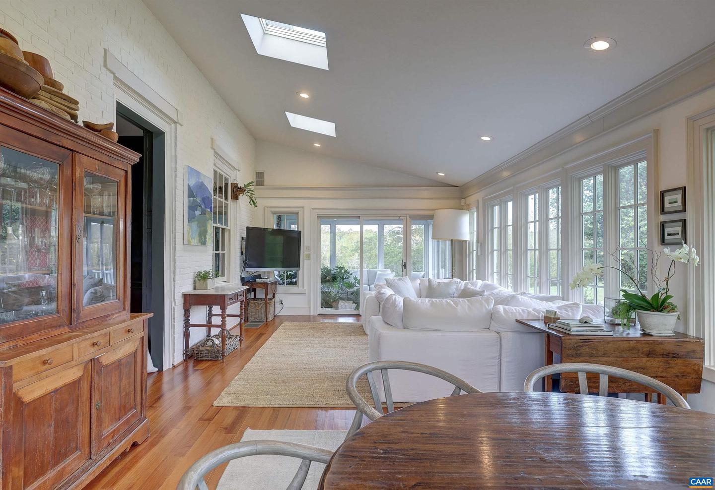 4710 DICKERSON RD, CHARLOTTESVILLE, Virginia 22911, 4 Bedrooms Bedrooms, ,3 BathroomsBathrooms,Residential,For sale,4710 DICKERSON RD,671230 MLS # 671230