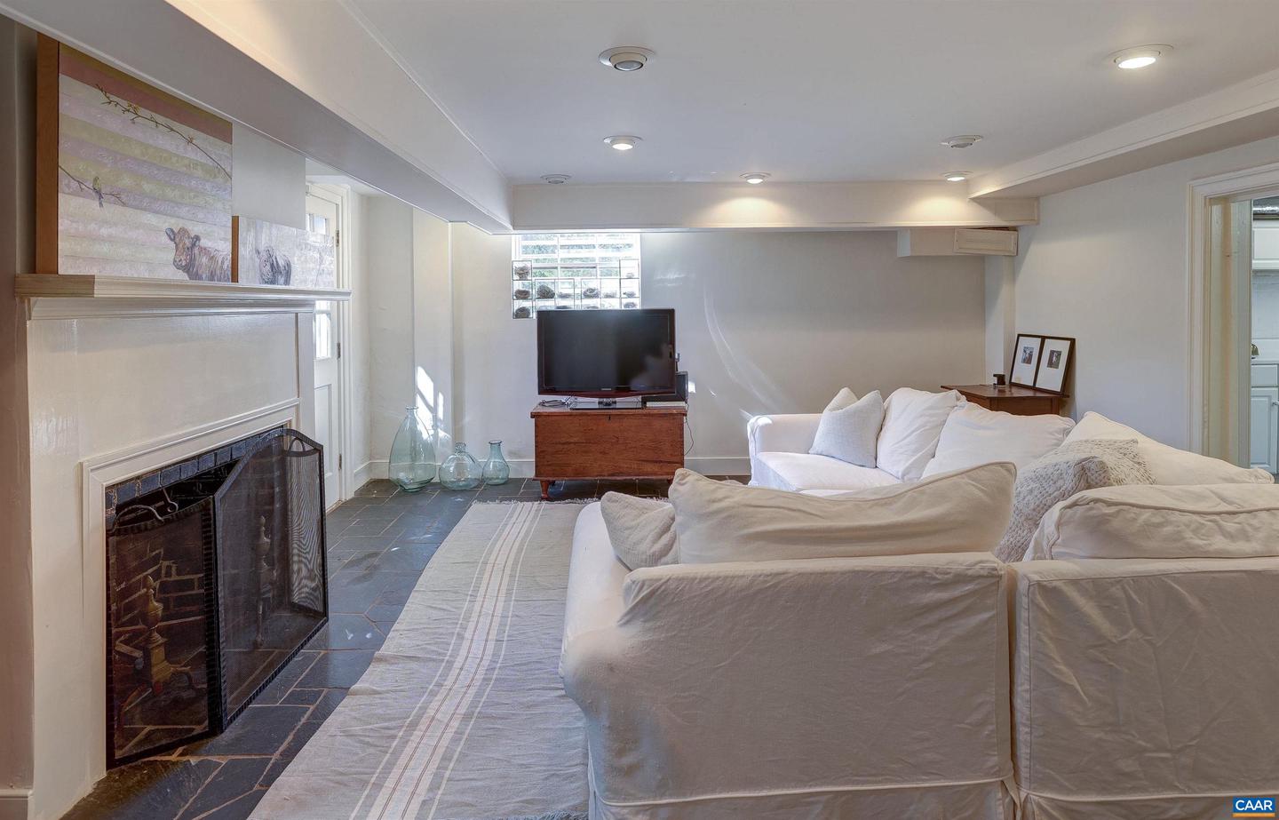 4710 DICKERSON RD, CHARLOTTESVILLE, Virginia 22911, 4 Bedrooms Bedrooms, ,3 BathroomsBathrooms,Residential,For sale,4710 DICKERSON RD,671230 MLS # 671230