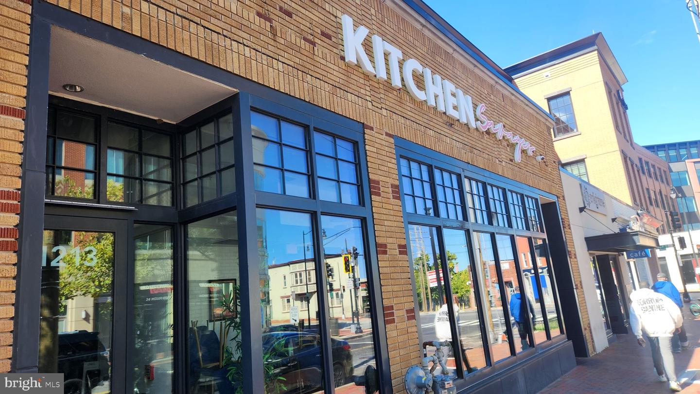 2331 HIGH ST SE, WASHINGTON, District Of Columbia 20020, 4 Bedrooms Bedrooms, ,4 BathroomsBathrooms,Residential,For sale,2331 HIGH ST SE,DCDC2232274 MLS # DCDC2232274