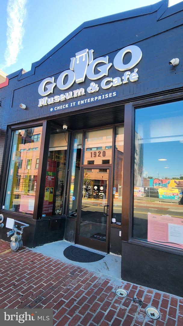 2331 HIGH ST SE, WASHINGTON, District Of Columbia 20020, 4 Bedrooms Bedrooms, ,4 BathroomsBathrooms,Residential,For sale,2331 HIGH ST SE,DCDC2232274 MLS # DCDC2232274