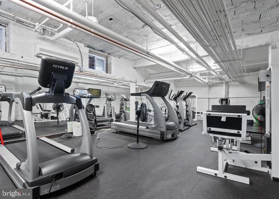 4007 CONNECTICUT AVE NW #304, WASHINGTON, District Of Columbia 20008, 1 Bedroom Bedrooms, ,1 BathroomBathrooms,Residential,For sale,4007 CONNECTICUT AVE NW #304,DCDC2232278 MLS # DCDC2232278 4007 CONNECTICUT AVE NW #304, WASHINGTON, District Of Columbia 20008, 1 Bedroom Bedrooms, ,1 BathroomBathrooms,Residential,For sale,4007 CONNECTICUT AVE NW #304,DCDC2232278 MLS # DCDC2232278