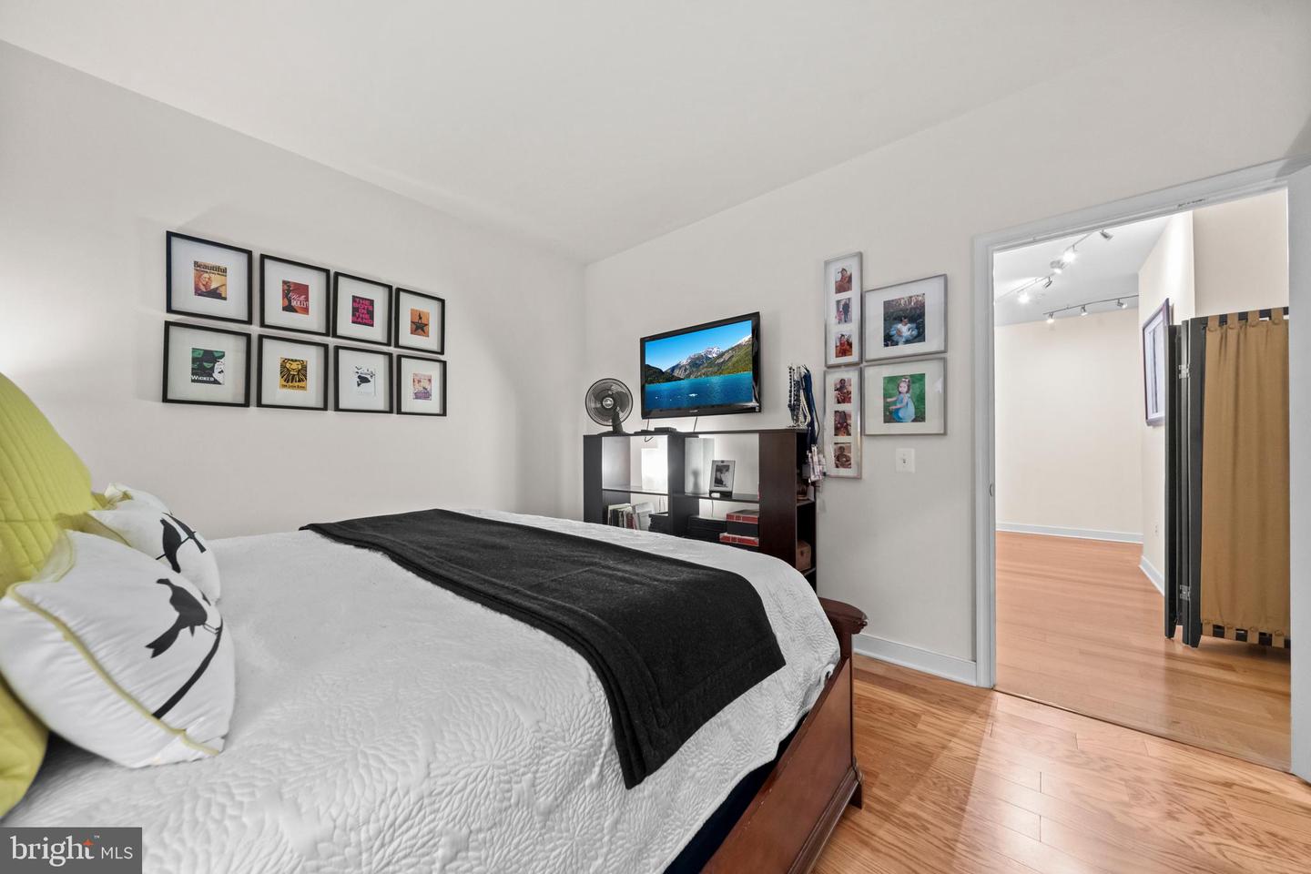 631 D ST NW #128, WASHINGTON, District Of Columbia 20004, 2 Bedrooms Bedrooms, ,2 BathroomsBathrooms,Residential,For sale,631 D ST NW #128,DCDC2232290 MLS # DCDC2232290