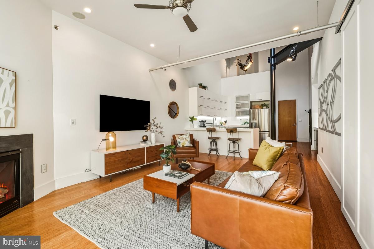 1700 KALORAMA RD NW #407, WASHINGTON, District Of Columbia 20009, 2 Bedrooms Bedrooms, ,2 BathroomsBathrooms,Residential,For sale,1700 KALORAMA RD NW #407,DCDC2232292 MLS # DCDC2232292