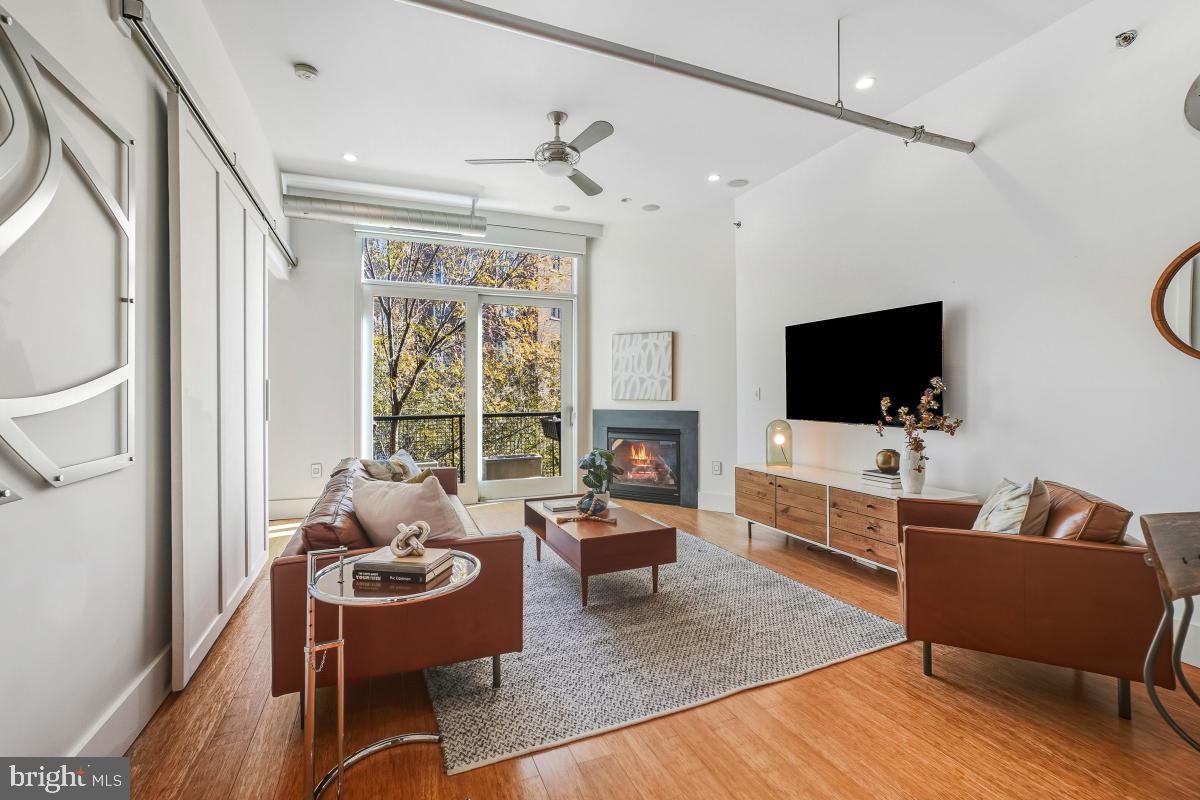 1700 KALORAMA RD NW #407, WASHINGTON, District Of Columbia 20009, 2 Bedrooms Bedrooms, ,2 BathroomsBathrooms,Residential,For sale,1700 KALORAMA RD NW #407,DCDC2232292 MLS # DCDC2232292